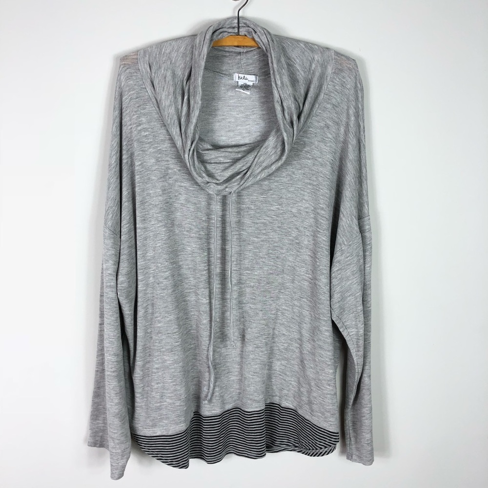 Isela Woman Gray Cowl Neck Long Sleeve Top 1X 651